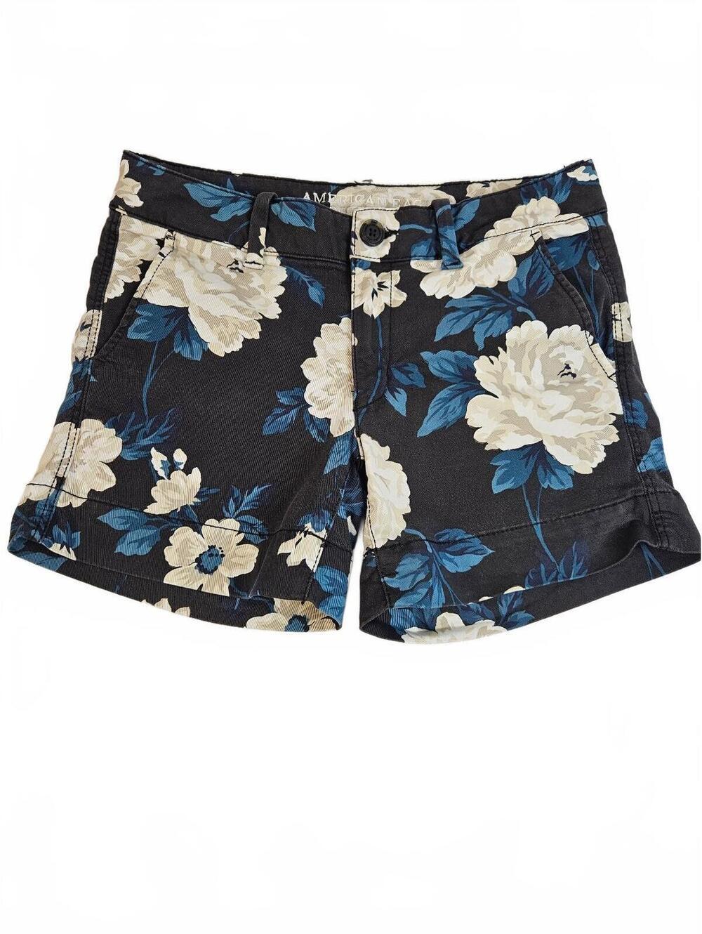 American Eagle Dark Moody Floral Cuffed Midi Shorts Cottagecore-Size 6